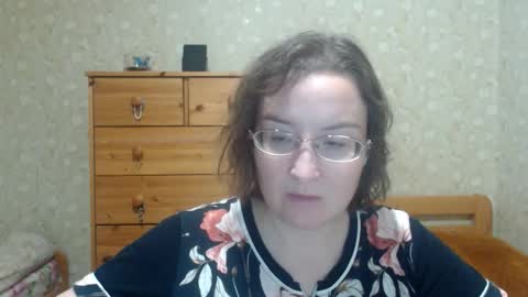 smart_rose online show from 11/09/25, 12:20