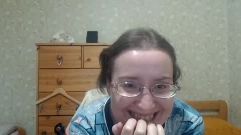 smart_rose online show from 04/18/26, 03:38