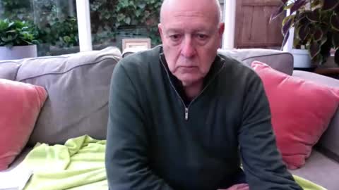 Snapshot of smartmeter chatting on 10/14/25, 07:53 smartmeter online show from 10/14/25, 07:53