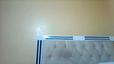 Snapshot of smartqueen1 chatting on 04/26/26, 03:59 Katerina online show from 04/26/26, 03:59