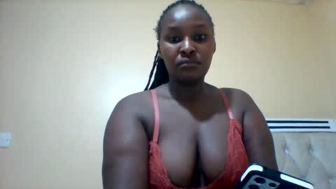 Snapshot of smartqueen1 chatting on 05/02/26, 01:21 Katerina online show from 05/02/26, 01:21