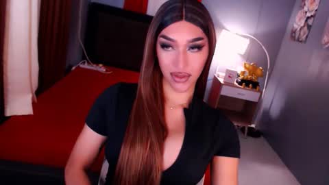 Snapshot of smasherqueen chatting on 04/23/26, 12:29 smasherqueen online show from 04/23/26, 12:29