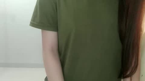 Julia online show from 04/10/26, 05:34