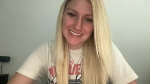 smexxii93 online show from 11/02/25, 07:05