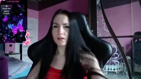 Snapshot of smile_cute_fox chatting on 04/06/26, 02:53 smile_cute_fox online show from 04/06/26, 02:53