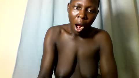 Nancy Akinyi Otieno online show from 10/27/25, 01:31