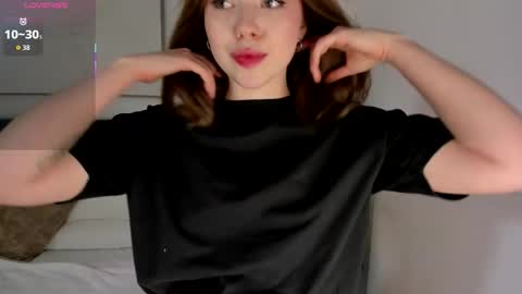 Snapshot of smilegirliza chatting on 03/03/26, 04:24 liza online show from 03/03/26, 04:24