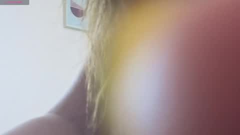 Snapshot of smilequeen_jane chatting on 04/23/26, 04:09 Jane online show from 04/23/26, 04:09