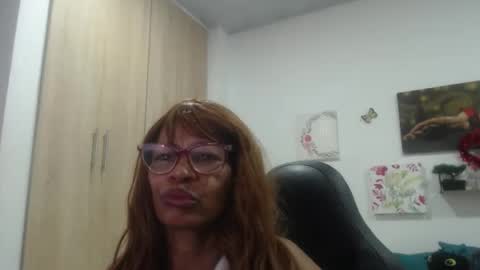 Smileth online show from 04/17/26, 12:41