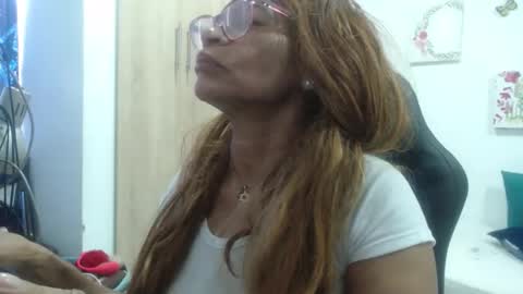 Smileth online show from 04/19/26, 02:38