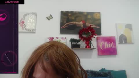 Snapshot of smilet_milf chatting on 04/28/26, 02:55 Smileth online show from 04/28/26, 02:55