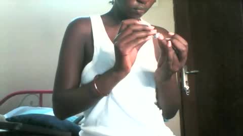 smileykesh online show from 11/17/25, 05:57