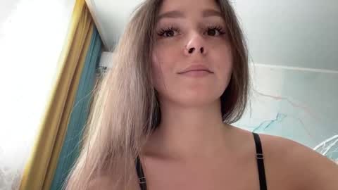 smiling_riddle online show from 05/20/26, 10:32