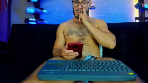 Snapshot of smith_994 chatting on 02/01/25, 11:58 smith 994 online show from 02/01/25, 11:58