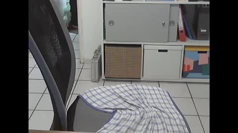 Snapshot of smo0thie chatting on 11/01/25, 12:01 smo0thie online show from 11/01/25, 12:01