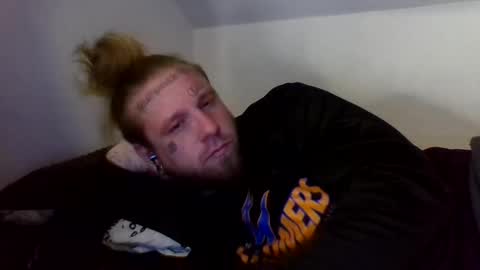 smoke online show from 12/17/25, 03:45