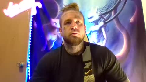 smoke online show from 03/10/26, 11:37