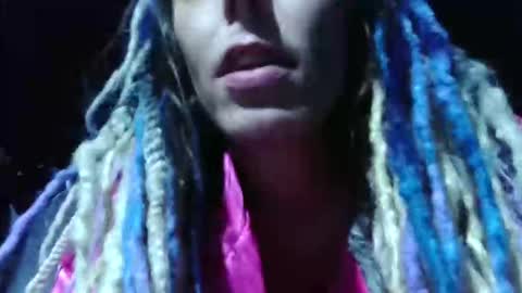 Snapshot of smokeingbitch420 chatting on 02/04/26, 09:37 love bug online show from 02/04/26, 09:37