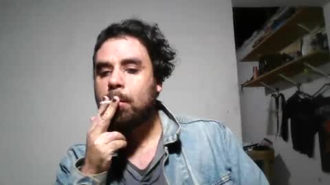 Snapshot of smokers_lounge chatting on 06/21/26, 12:02 smokers_lounge online show from 06/21/26, 12:02