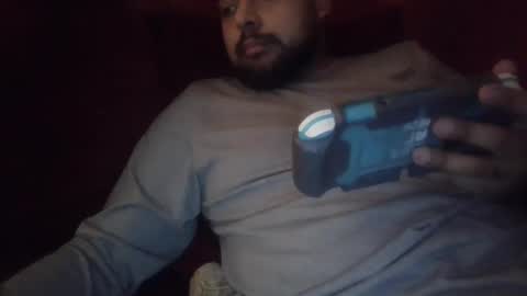 Snapshot of smokey573 chatting on 01/13/25, 05:33 memelucas online show from 01/13/25, 05:33