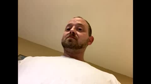 Snapshot of smokeymt420 chatting on 12/29/24, 03:44 smokeymt420 online show from 12/29/24, 03:44