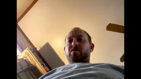 Snapshot of smokeymt420 chatting on 01/02/25, 06:01 smokeymt420 online show from 01/02/25, 06:01