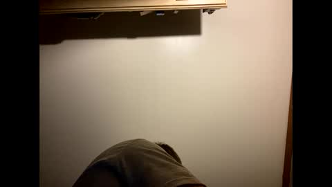 Snapshot of smokeymt420 chatting on 01/04/25, 12:16 smokeymt420 online show from 01/04/25, 12:16