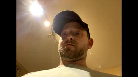 Snapshot of smokeymt420 chatting on 01/09/25, 05:23 smokeymt420 online show from 01/09/25, 05:23