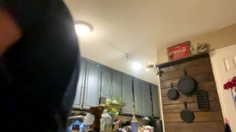 Snapshot of smokeymt420 chatting on 02/07/25, 04:59 smokeymt420 online show from 02/07/25, 04:59