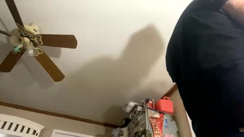 Snapshot of smokeymt420 chatting on 02/11/25, 08:42 smokeymt420 online show from 02/11/25, 08:42