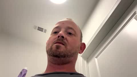 Snapshot of smokeymt420 chatting on 09/14/25, 06:40 smokeymt420 online show from 09/14/25, 06:40