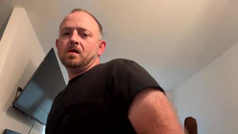 Snapshot of smokeymt420 chatting on 09/24/25, 11:35 smokeymt420 online show from 09/24/25, 11:35