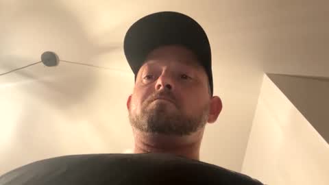 Snapshot of smokeymt420 chatting on 09/25/25, 05:55 smokeymt420 online show from 09/25/25, 05:55