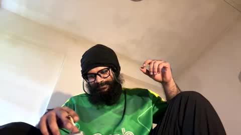 smokingorilla online show from 01/06/26, 08:18