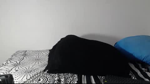 Daniel Aston online show from 10/19/25, 08:42