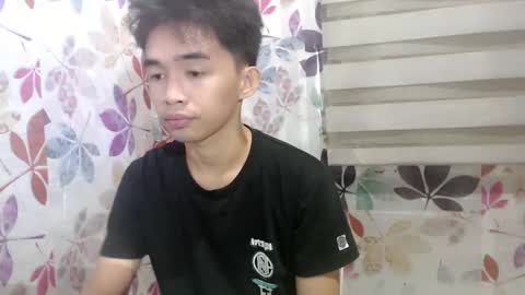 smooth3218 online show from 02/18/26, 04:03