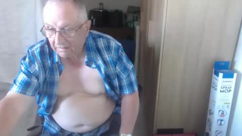 Snapshot of smoothmutton chatting on 05/25/26, 02:34 smoothmutton online show from 05/25/26, 02:34