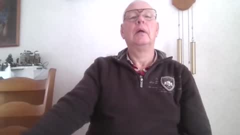 smoothy5460 online show from 12/28/24, 11:19