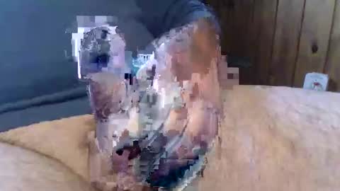 sn0man69 online show from 12/25/24, 06:52