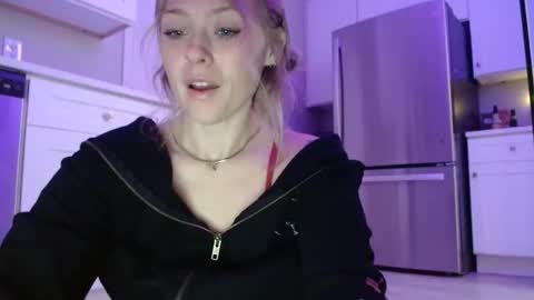 sneakyalicek online show from 02/20/26, 07:14