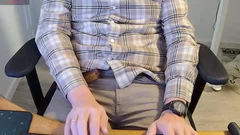 Sneakybill online show from 04/03/26, 08:34