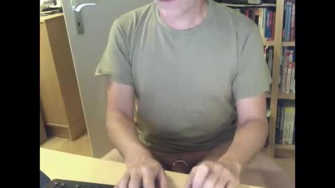 sneaxfreund online show from 02/09/26, 10:36