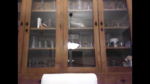 snoecks online show from 02/20/26, 08:20