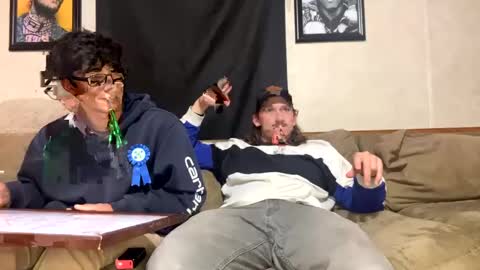 Snapshot of snoochiepoochies chatting on 12/02/24, 05:37 Will Rex online show from 12/02/24, 05:37