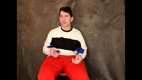 Snapshot of snoochiepoochies chatting on 01/29/25, 04:47 Will Rex online show from 01/29/25, 04:47