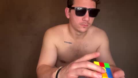 Snapshot of snoochiepoochies chatting on 02/11/25, 04:55 Will Rex online show from 02/11/25, 04:55