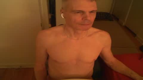 Snapshot of snoro111 chatting on 01/24/25, 10:53 snoro111 online show from 01/24/25, 10:53