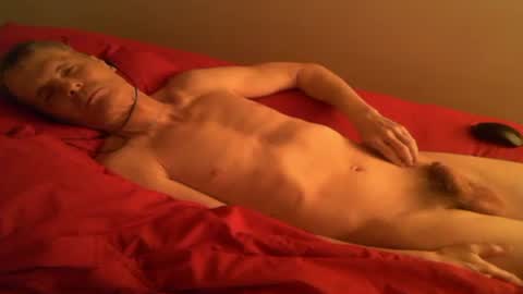 Snapshot of snoro111 chatting on 01/29/25, 10:11 snoro111 online show from 01/29/25, 10:11