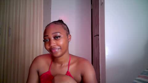Snapshot of snow_flake23 chatting on 05/24/26, 05:12 vera online show from 05/24/26, 05:12