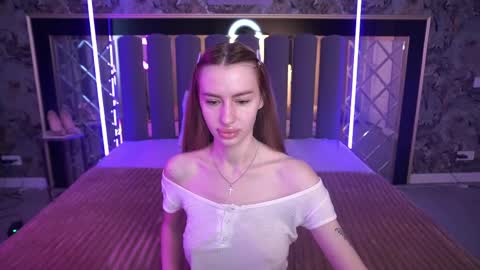 Snapshot of snow_whiteeex chatting on 05/16/26, 05:48 snow_whiteeex online show from 05/16/26, 05:48